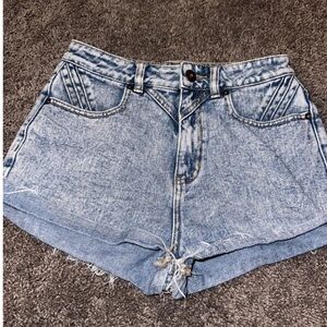 Bullhead jean shorts